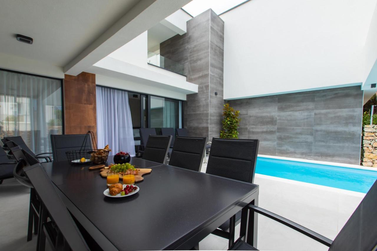 Bay Villa Novalja